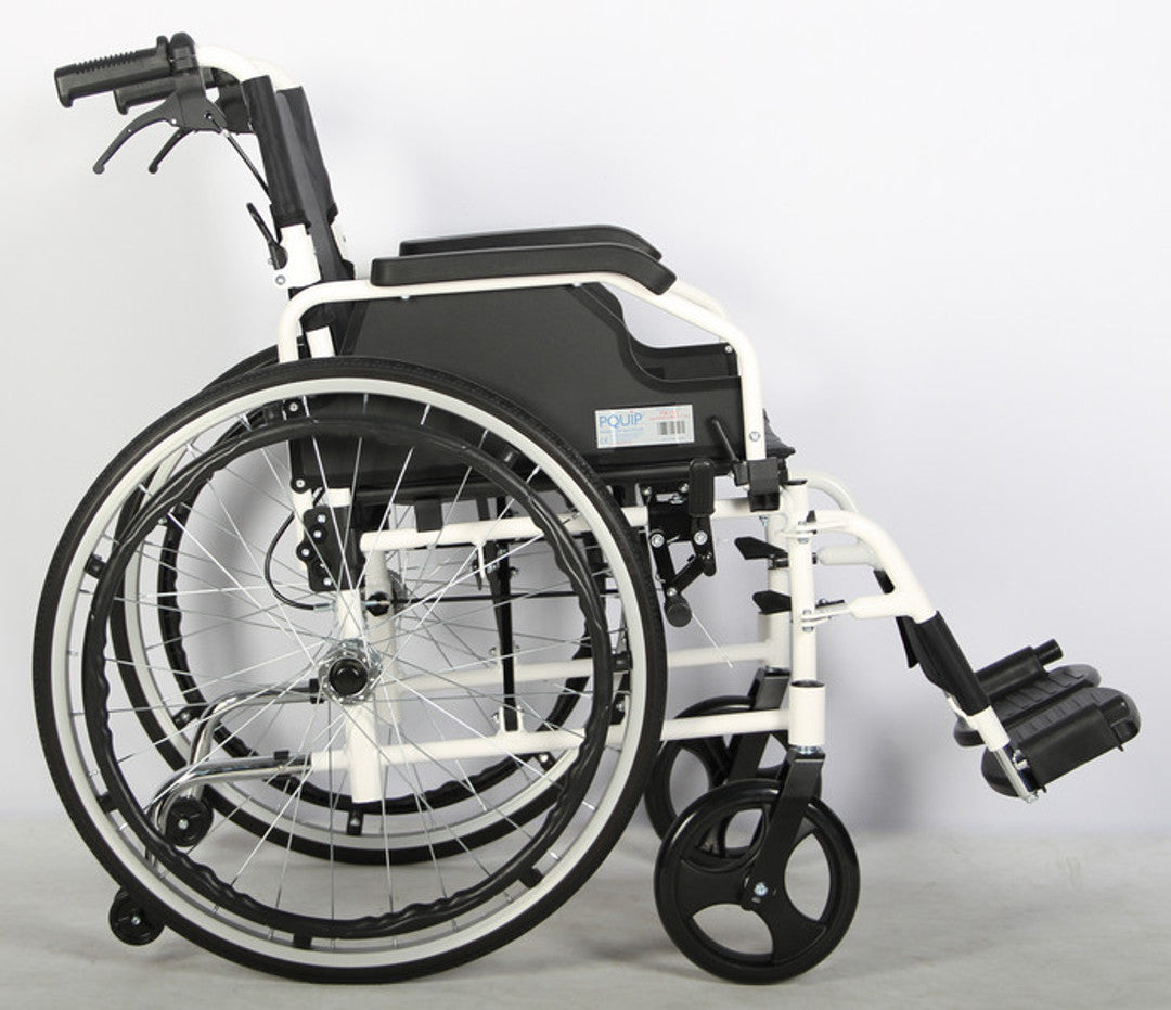 DELUXE LIGHTWEIGHT ALUMINIUM WHEELCHAIR