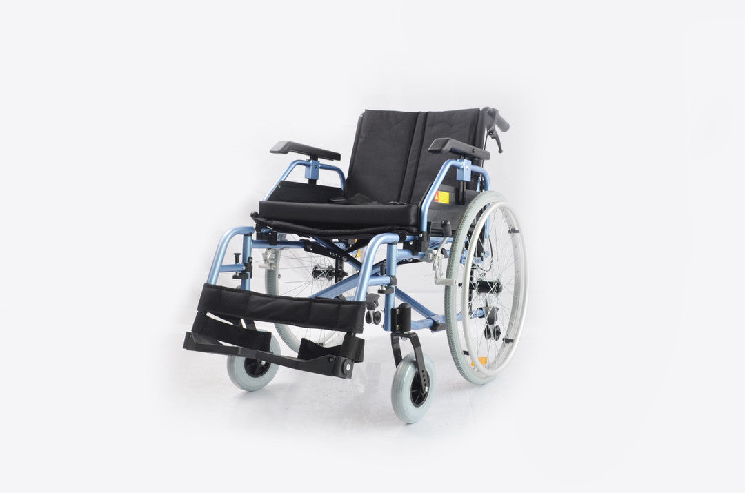 MULTI-ADJUSTABLE ALUMINUM WHEELCHAIR