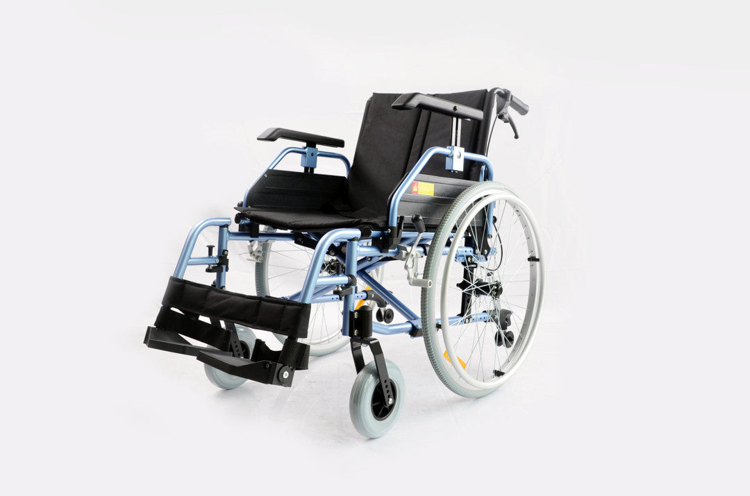 MULTI-ADJUSTABLE ALUMINUM WHEELCHAIR