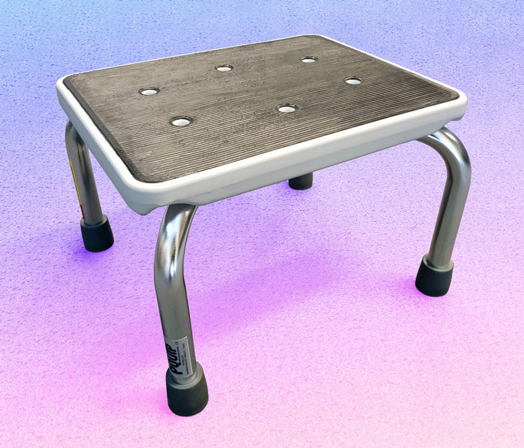 HEIGHT ADJUSTABLE STEP STOOL